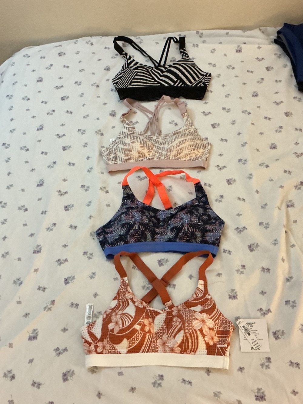 Victoria’s Secret Sport Lightweight Sports Bra Lot of 4